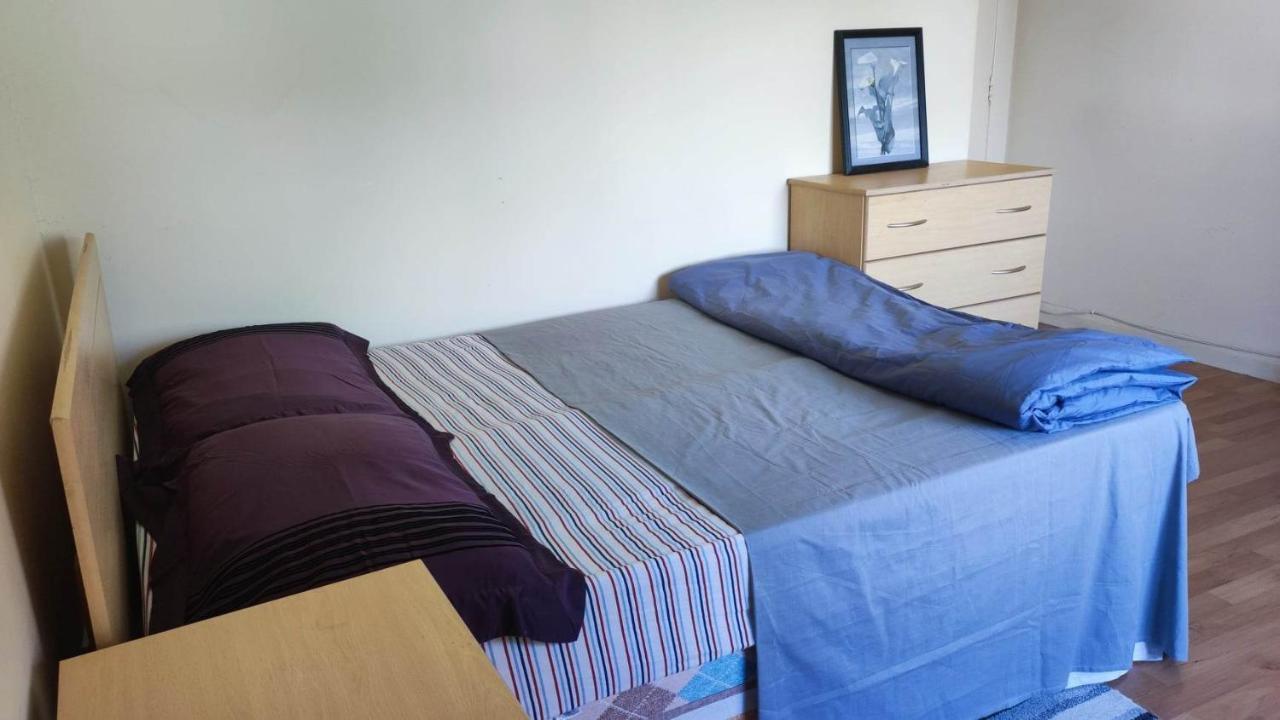 Budget-Friendly Self-Serve Lodging Galway Exterior foto